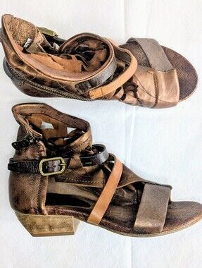A.S.98 Naya / Metallic Bronze Cutout Sandals